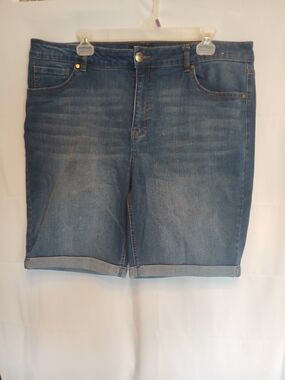 Like New! d. jeans Dark Blue Rolled Cuff Stretch Denim Jean Shorts 18W